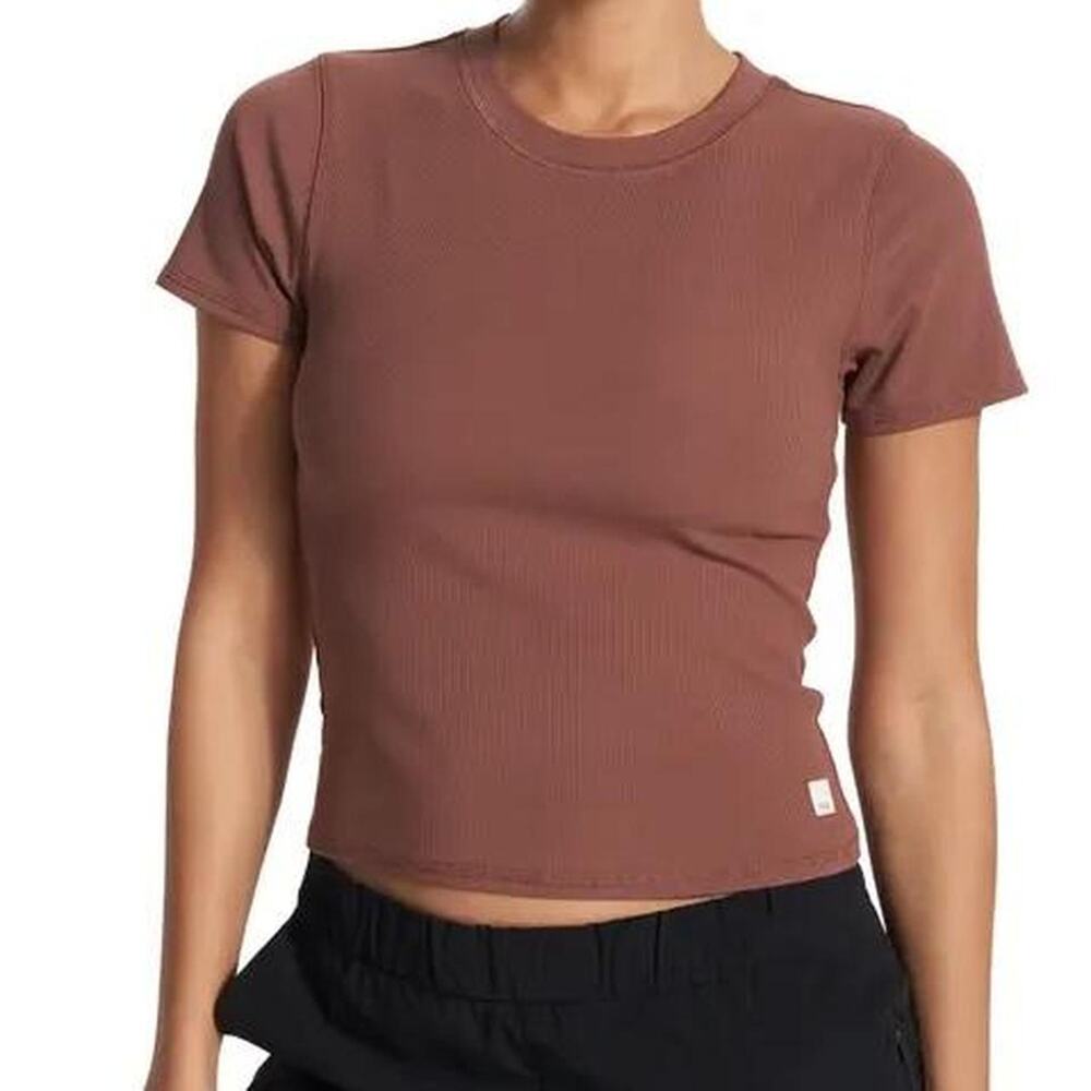 Vuori burgandy brown ribbed tee